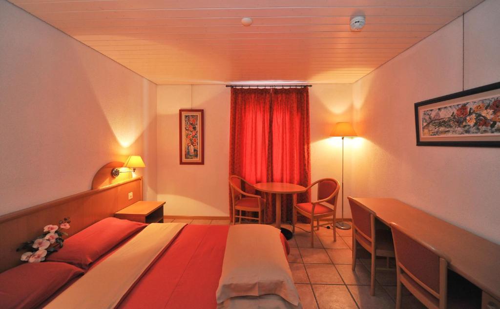 Hotel Ristorante Grotto Serta Lamone المظهر الخارجي الصورة